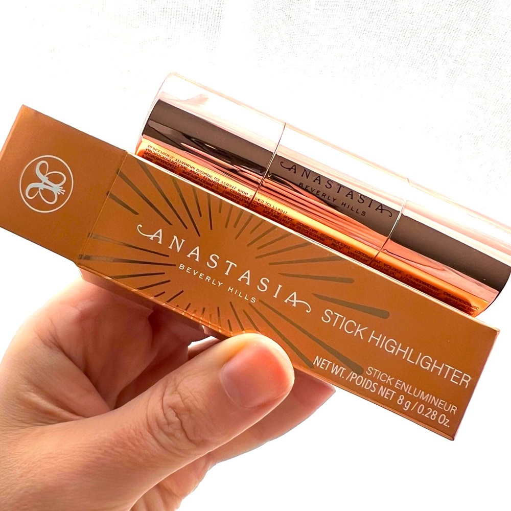NIB Anastasia Iced Out Cream Stick Highlighter with Brush Applicator 8g full